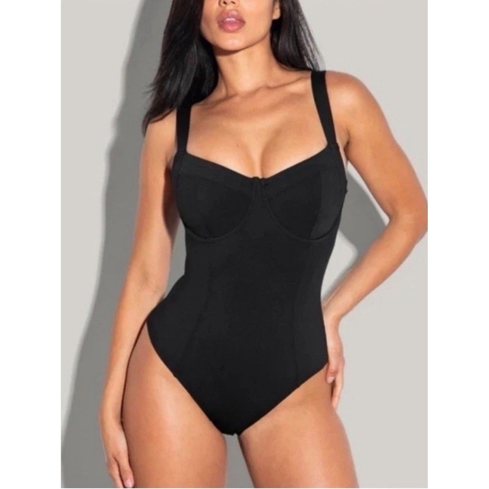 TA3 Black Lifty Swimsuit Large Short B/C New - Picture 2 of 8